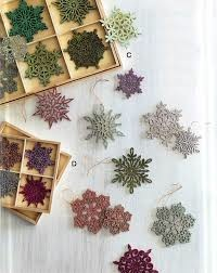 Shimmering Snowflake Ornaments - Verde Small